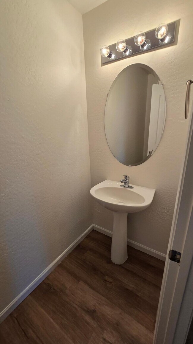 Building Photo - 11439 W Ashley Chantil Dr