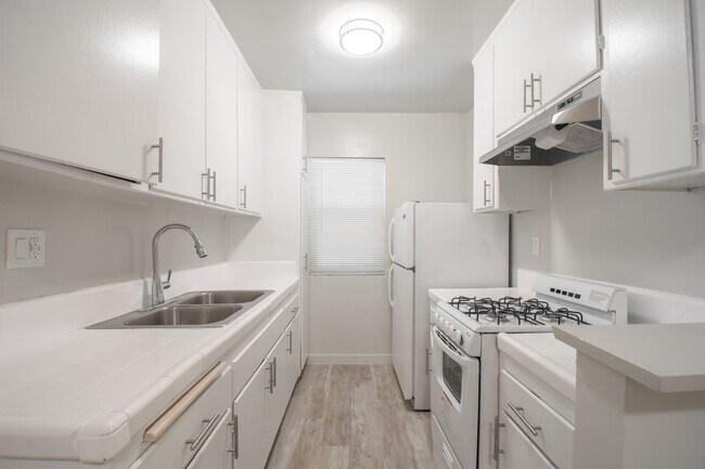 Interior Photo - McLaughlin-4221