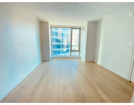 Building Photo - 133 Seaport Blvd