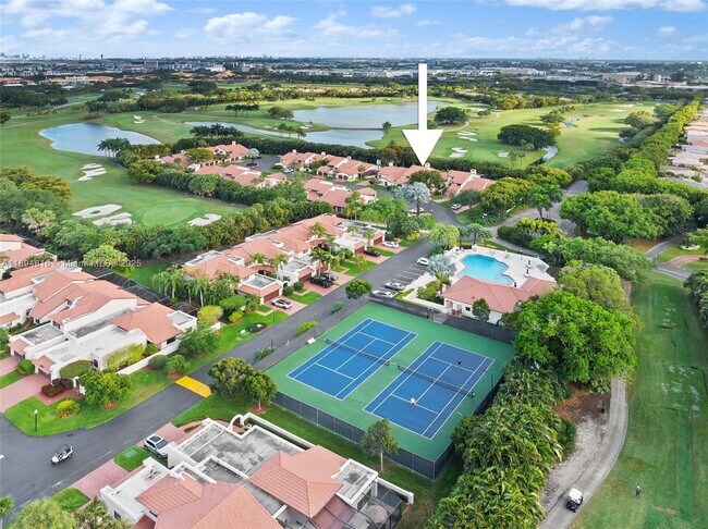 Building Photo - 9340 NW 48th Doral Terrace