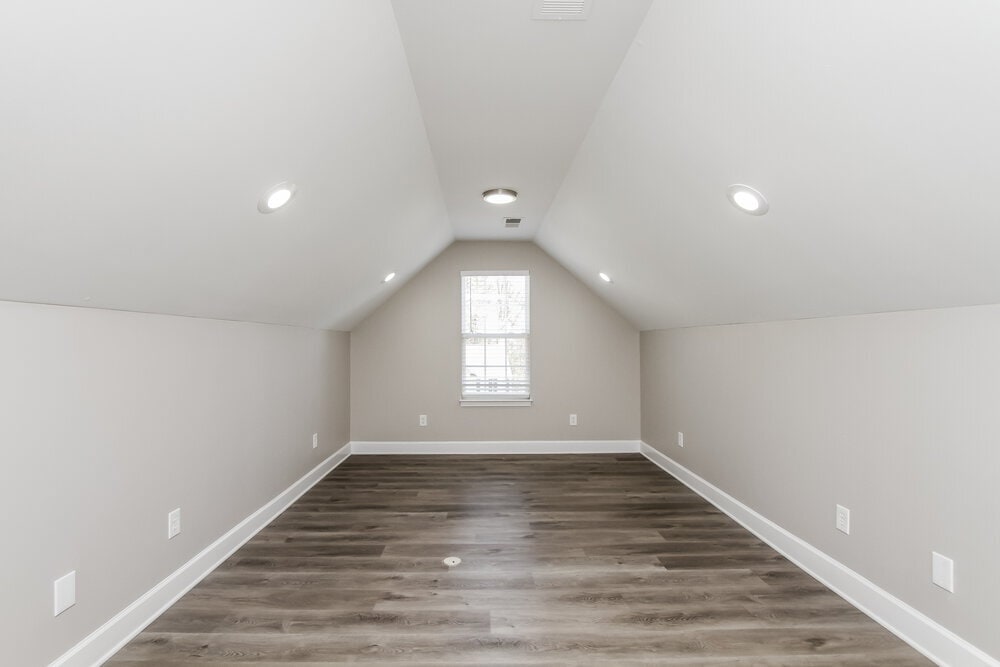 Building Photo - 5118 Chestnut Knoll Ln