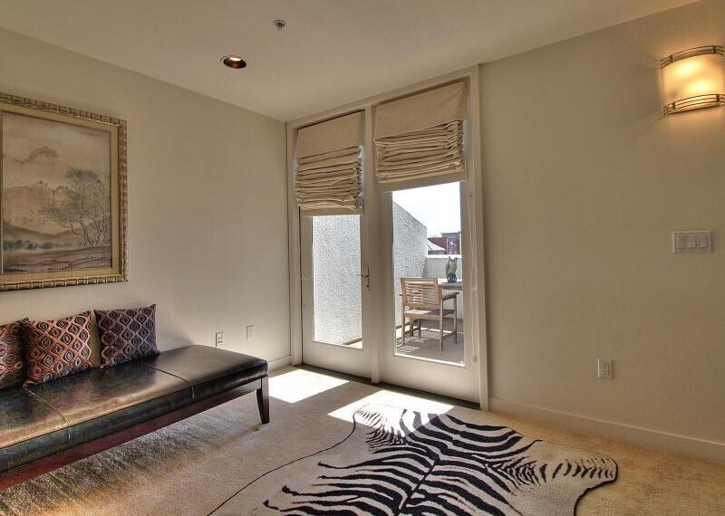 Building Photo - 5425 DeMarcus Blvd