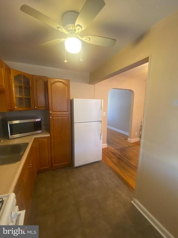 Building Photo - 518 Chalcot Square