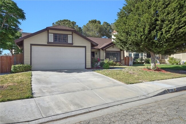 Building Photo - 1721 Viridan Ave