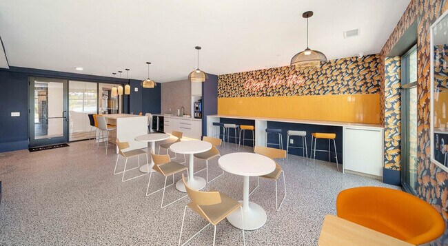 Building Photo - 8890 Founders Square Dr