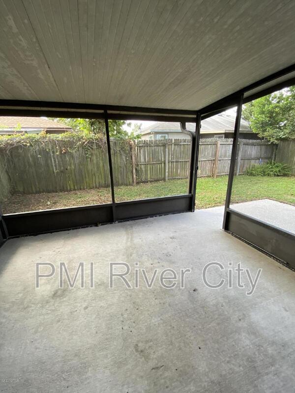 Building Photo - 2388 Ironstone Dr E