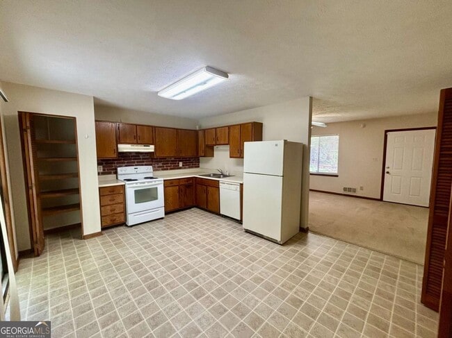 Building Photo - 358 Bradley Woods Ct NW