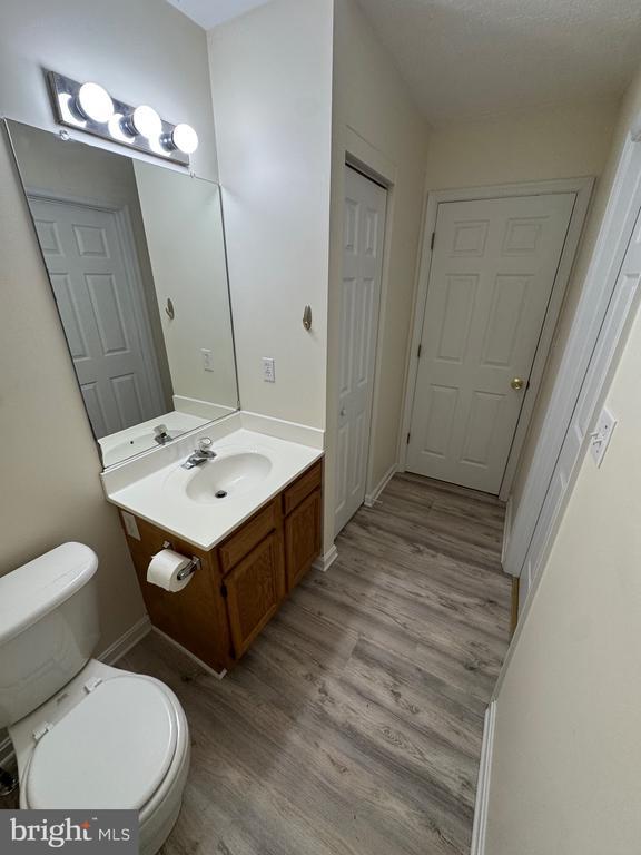 Building Photo - 219 Sherando Cir