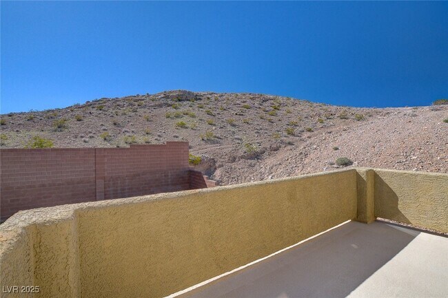 Building Photo - 11215 Dahlia Grove St