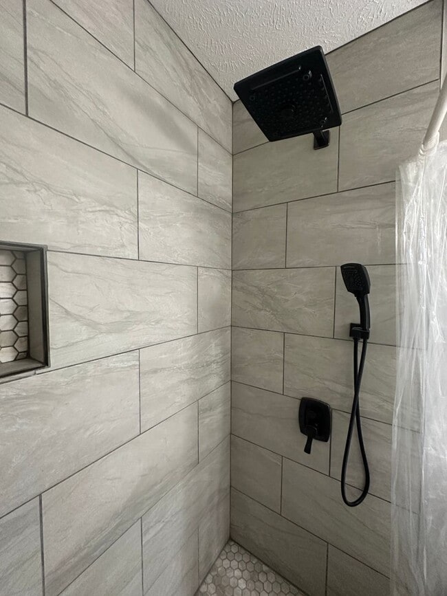 Building Photo - 5598 Arapahoe Ct