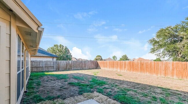 Building Photo - 1724 Green Terrace Dr