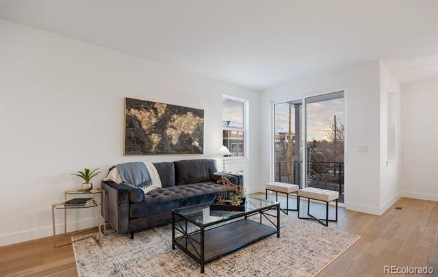 Building Photo - 4660 W 9th Ave