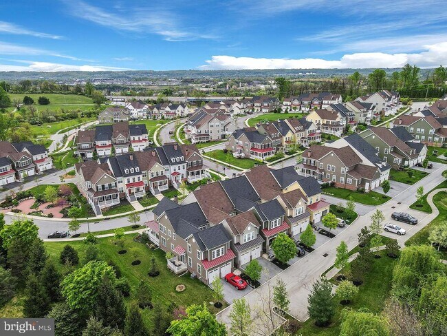 Building Photo - 133 Shilling Ave