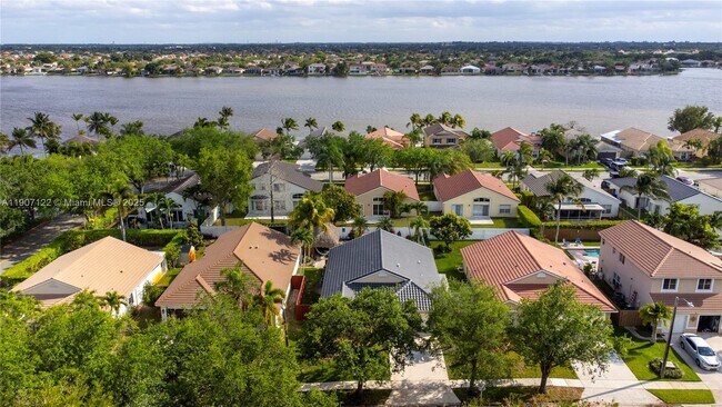 Building Photo - 19146 NW 24th Pl