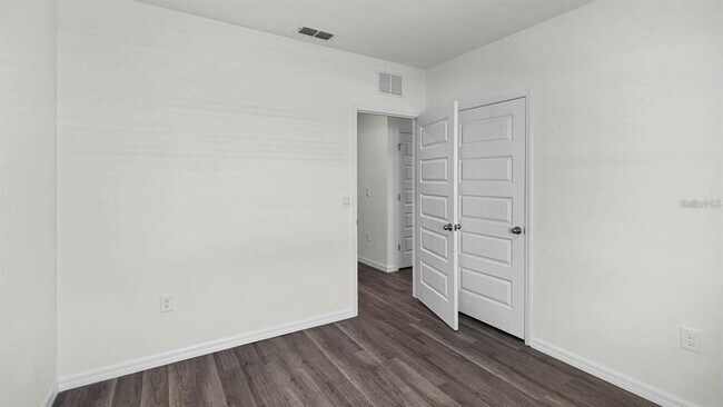 Building Photo - 1628 Hummingbird Rd