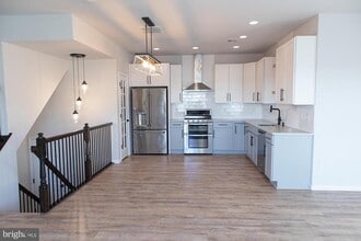 Building Photo - 3058 Goshen Dr