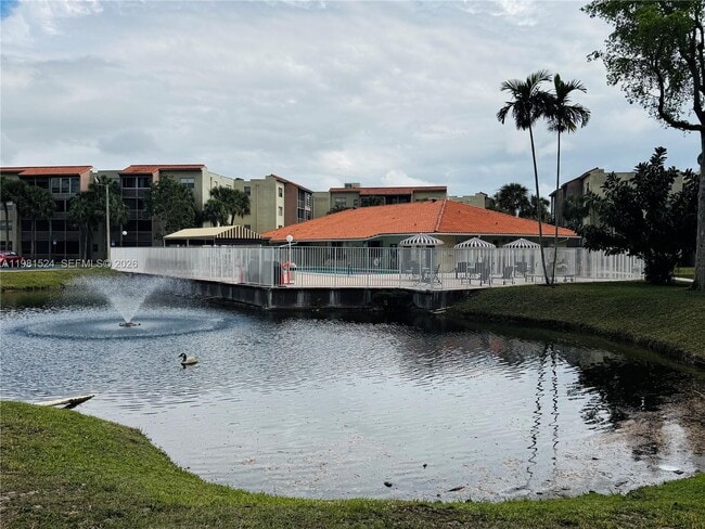 Building Photo - 1800 SW 81st Ave