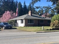 Building Photo - Rambler with Basement