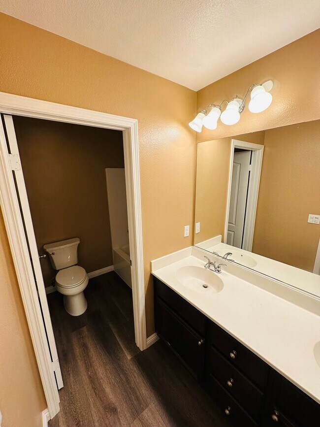 Building Photo - Coming Soon! Gorgeous 4 bed, 4 Bath Canyon Hills home for Lease!