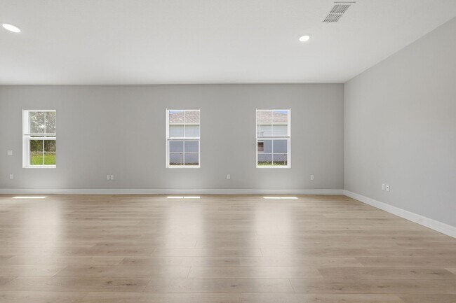 Building Photo - 5574 SW 128th Pl