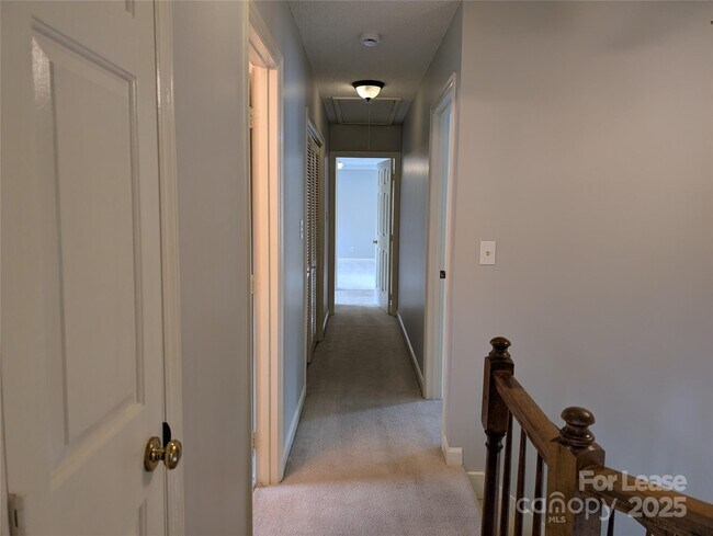 Building Photo - 9125 Old Barnette Pl