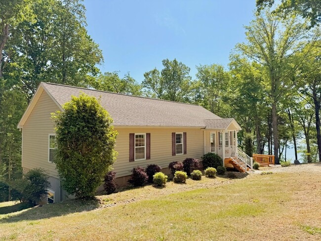 Building Photo - You’re here. You’re home. You’re happy.