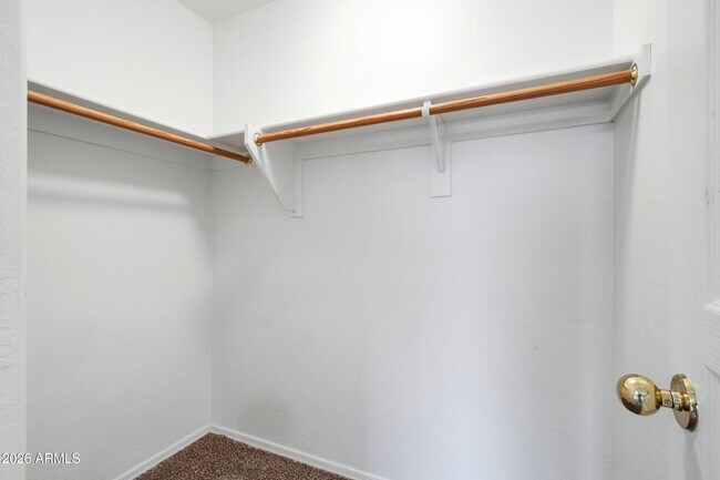 Building Photo - 1537 E Bowman Dr