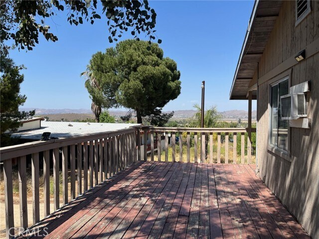 Building Photo - 34667 Borchard Rd