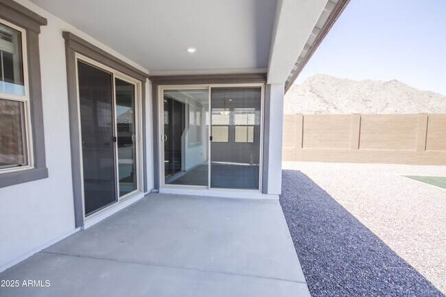 Building Photo - 21326 W Roanoke Ave