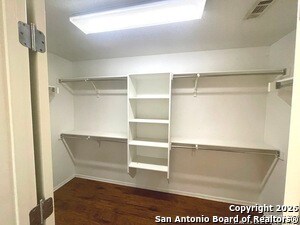 Building Photo - 1317 Wagon Wheel