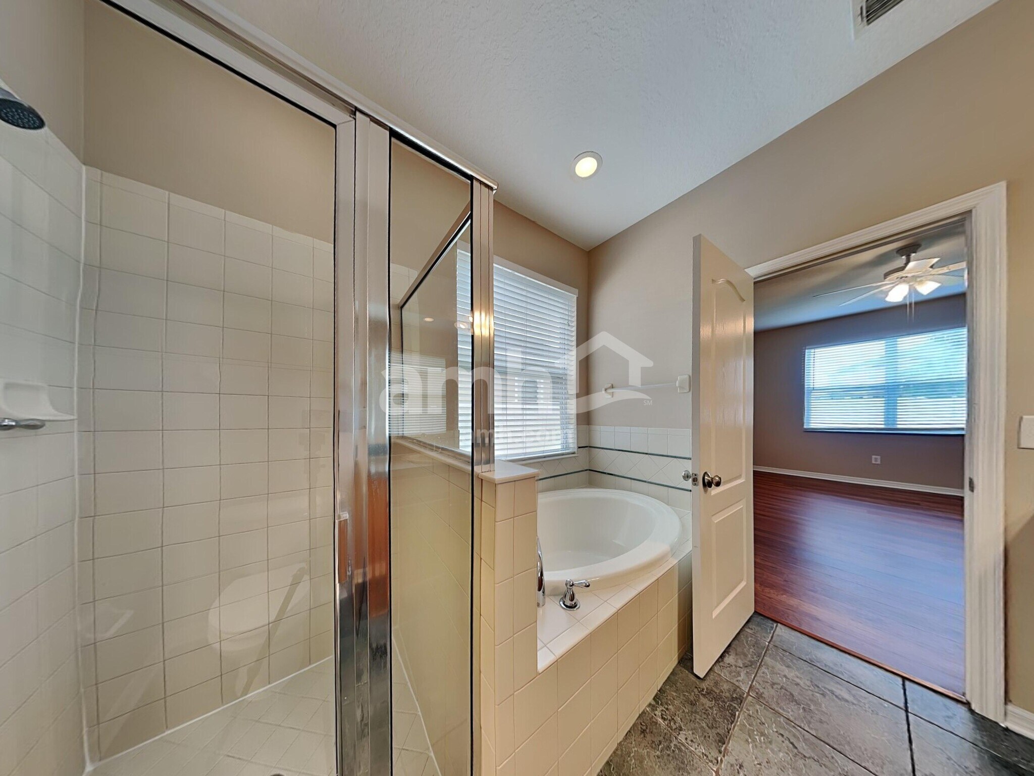 Building Photo - 30652 Palmerston Pl