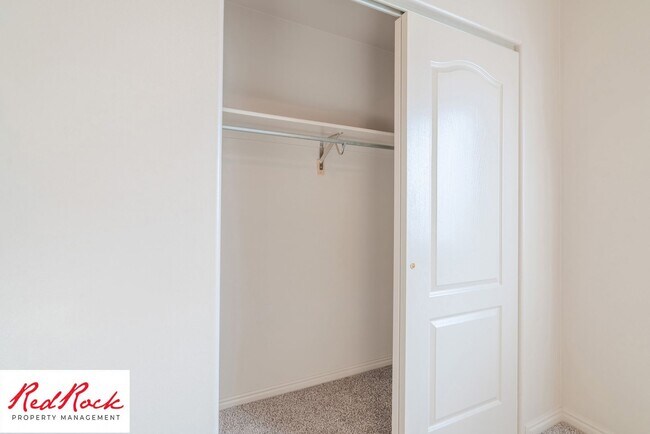 Building Photo - 1178 E 300 S