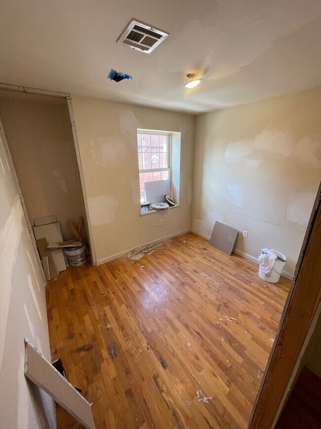 Building Photo - 473 Clinton Avenue