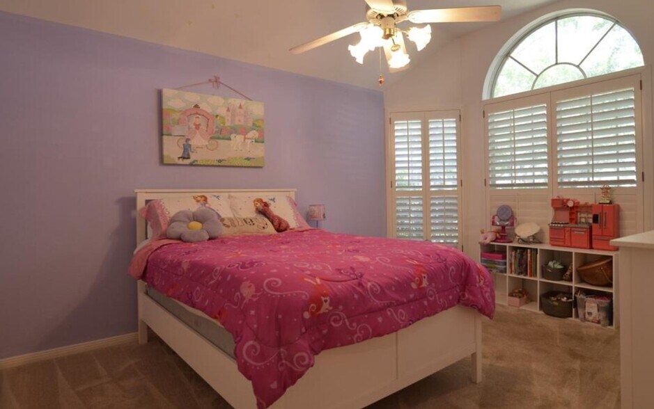 Building Photo - 2922 Double Lake Dr