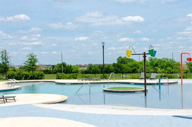 Building Photo - 117 Naset Dr