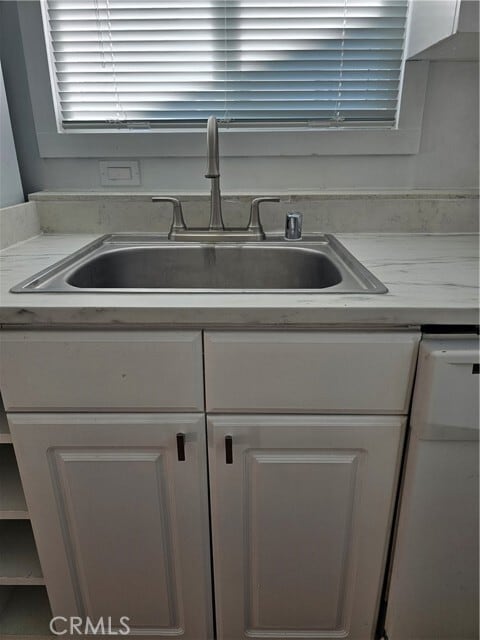 Building Photo - 2547 Hermosa Ave