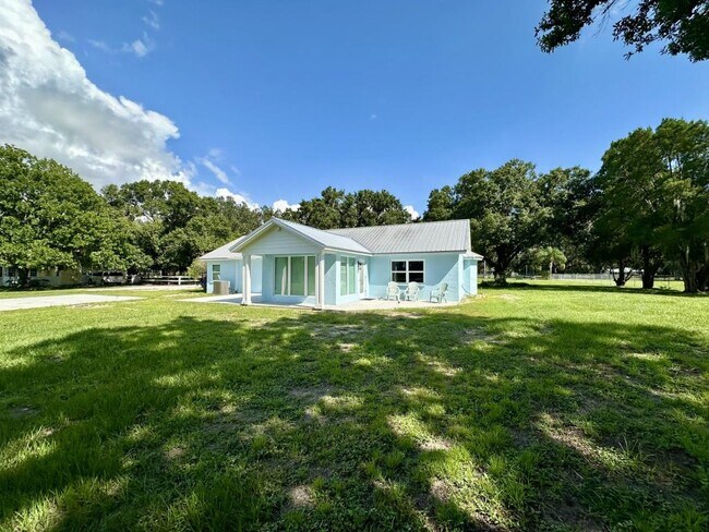 Building Photo - 3911 Midway Rd