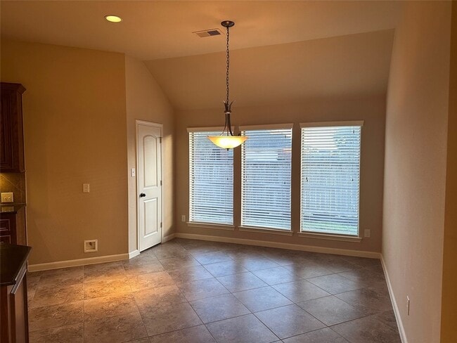 Building Photo - 2922 Firewalk Trace