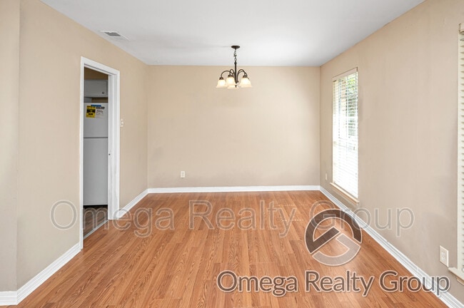 Building Photo - 21 Cullen Dr