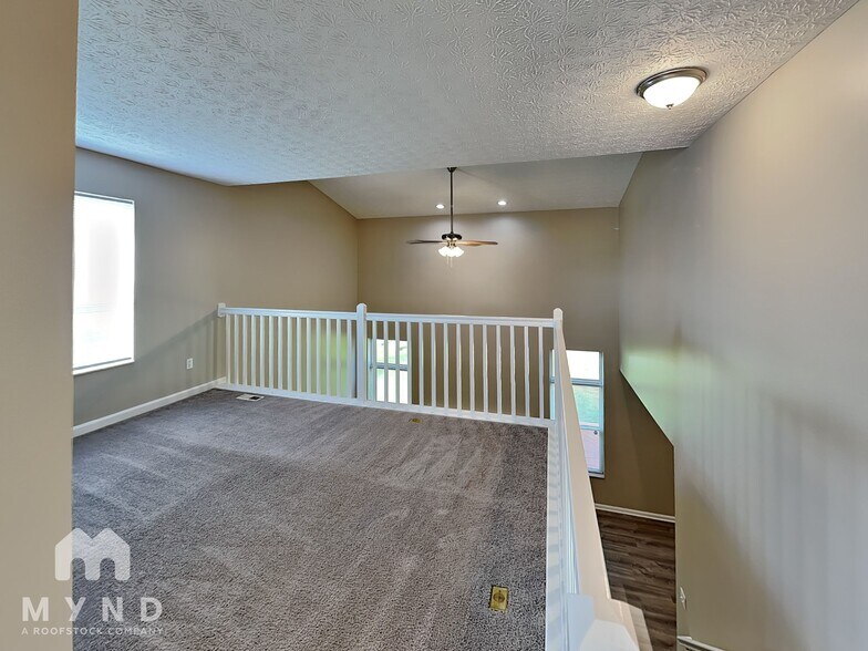 Building Photo - 2069 Prominence Dr