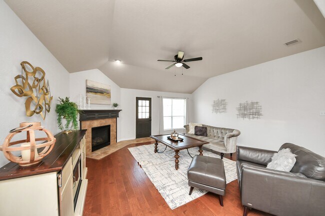 Building Photo - 15122 Heron Meadow Ln