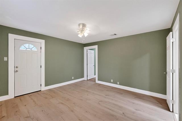 Building Photo - 7719 Mary Dan Dr