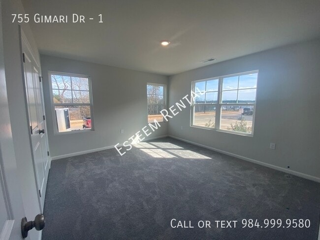 Building Photo - 755 Gimari Dr