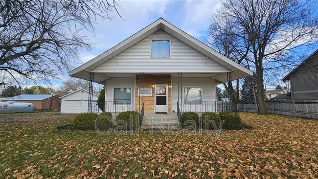 Building Photo - 12019 E Valleyway Ave