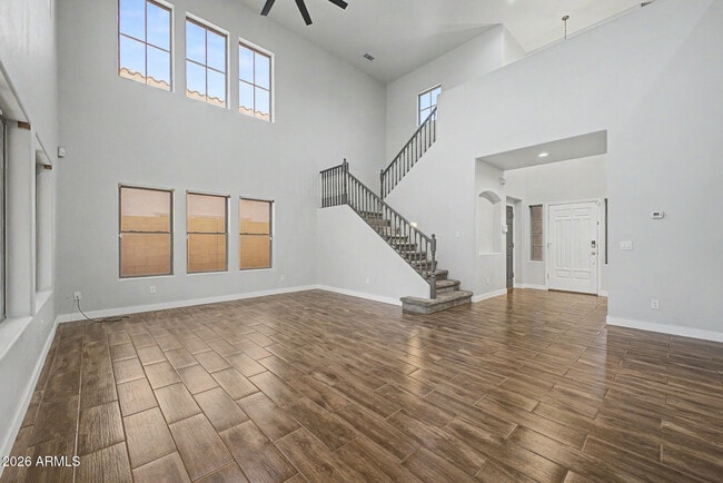 Building Photo - 17446 W Yavapai St