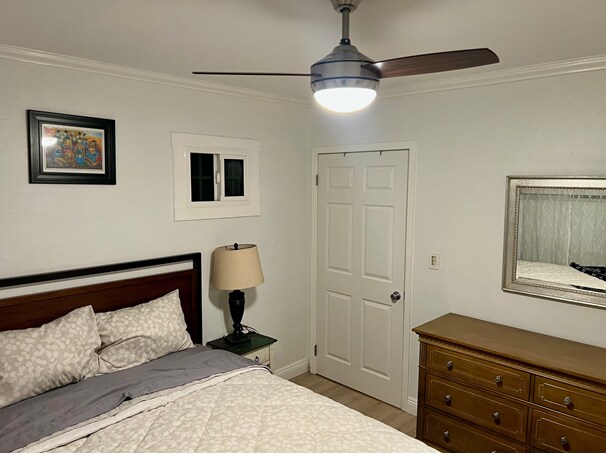 Building Photo - 4238 Van Buren Pl