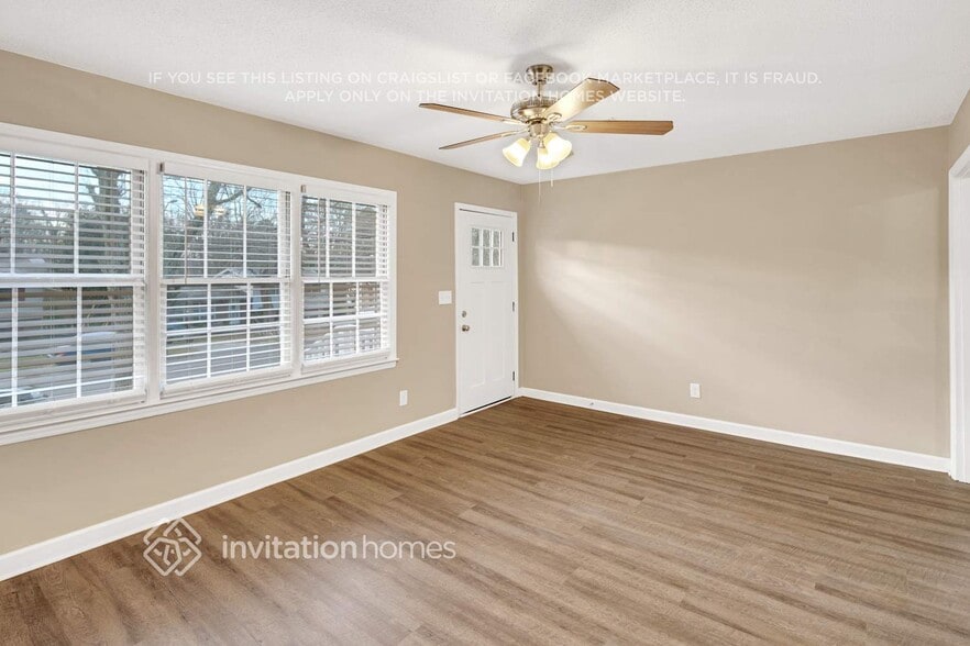 Building Photo - 1223 Yuma St