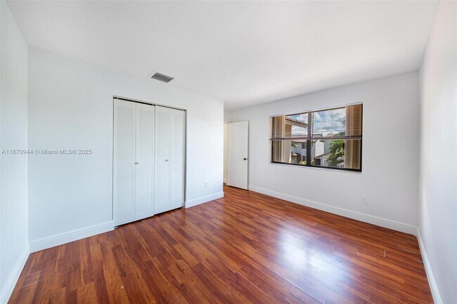 Building Photo - 15157 SW 95th St