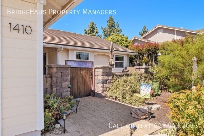 Building Photo - 1410 Henshaw Rd