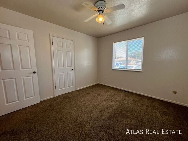 Building Photo - 4340 Ericson Dr